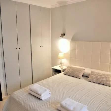 La Perla Apartment, Paradis Park, - Atico 1ª Linea - Solarium - Wifi - Piscina
